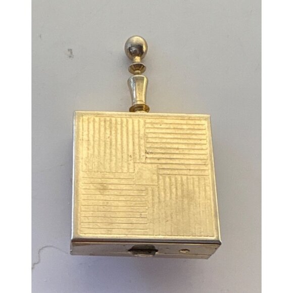 Portable Ashtray Box Jeweled Wheelbarrow Vintage Gold Tone 1.5" - Picture 7 of 10